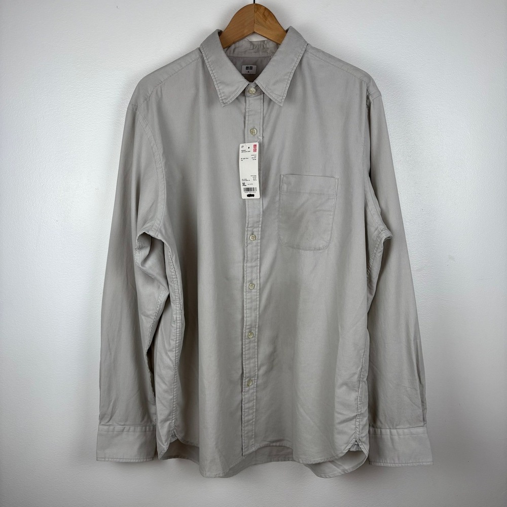 Uniqlo‎ Mens Corduroy Long Sleeve Shirt Size XL Light Gray Button Up Normcore